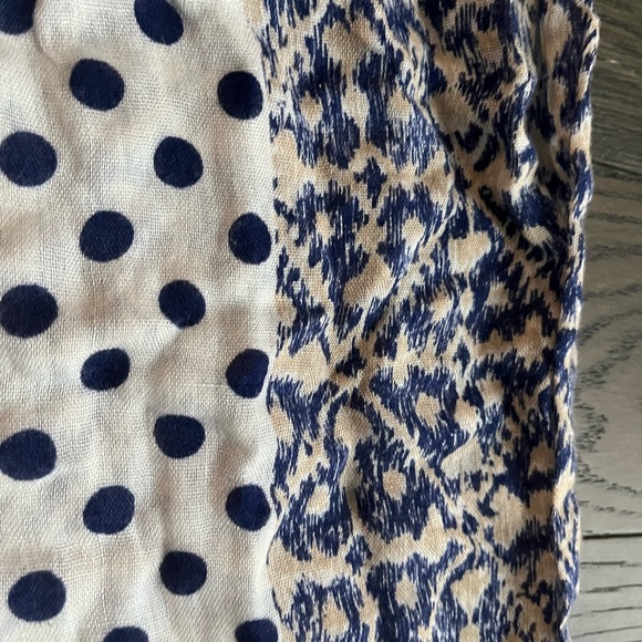 Anthropologie Reversible Infinity Scarf w/tassels by Citrus - Picture 6 of 8